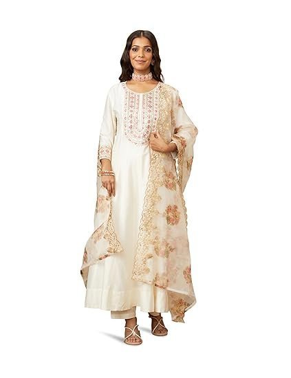 women's solid straight embroidered kurta pant set with organza dupatta - Image 6