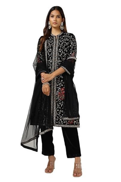Womens Black Velvet Embroidered Suit Set With Thread Work